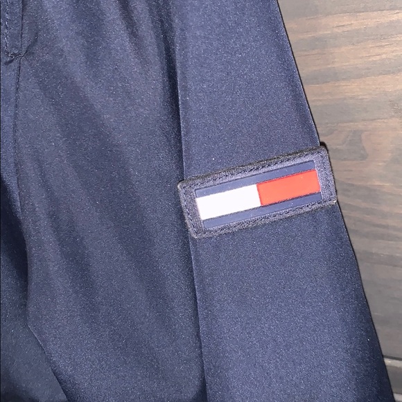 SOLD Tommy Hilfiger Windbreaker - Picture 7 of 8
